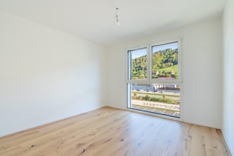 Chambre avec parquet, 3,5 pièces